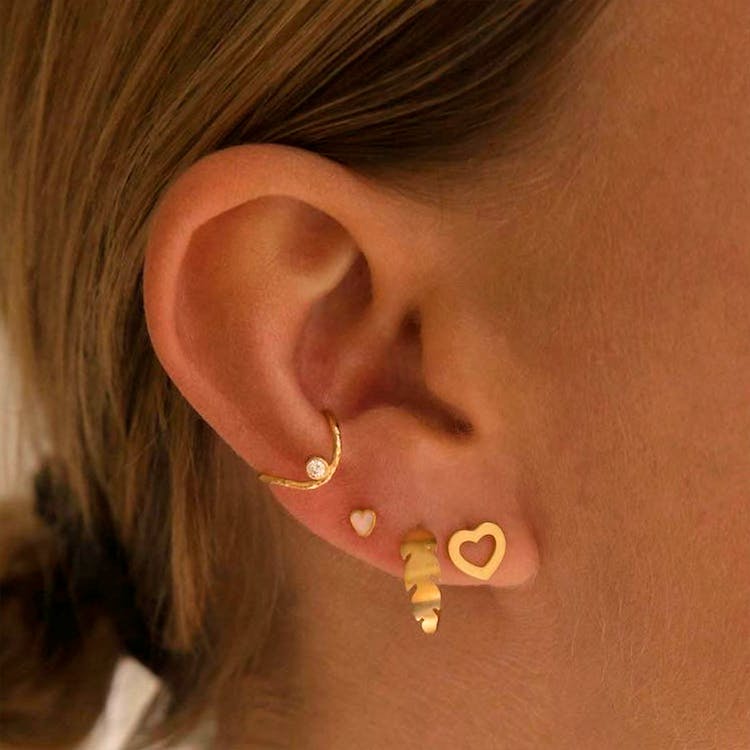 STINE A Jewelry Petit Love Heart Earstick Light Pink — Örhängen